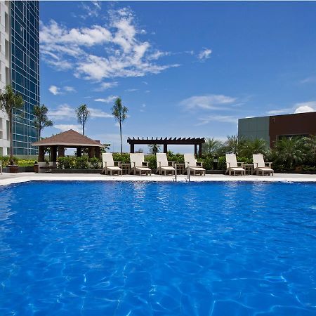 Quest Serviced Residences Cebu Ngoại thất bức ảnh