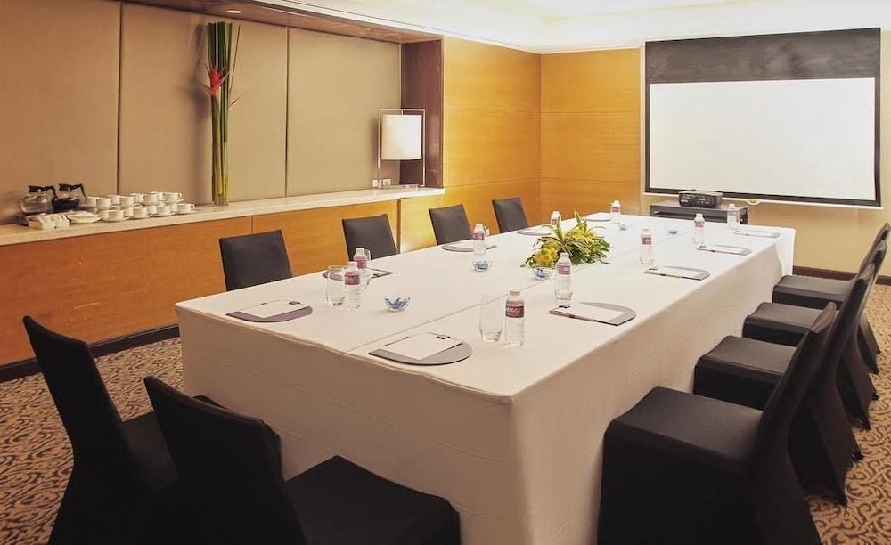 Quest Serviced Residences Cebu Ngoại thất bức ảnh